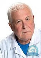 Маммолог, онколог, торакальный хирург Пинелис Леонид Григорьевич